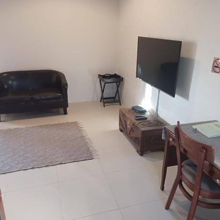 Summerstrand Self Catering For Two Port Elizabeth Eksteriør bilde